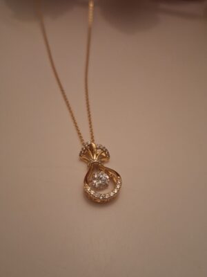 Bouquet Shaped Zircon Necklace - Image 2