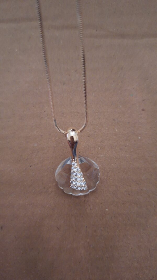 SeaShell shaped Zircon Necklace - Image 3